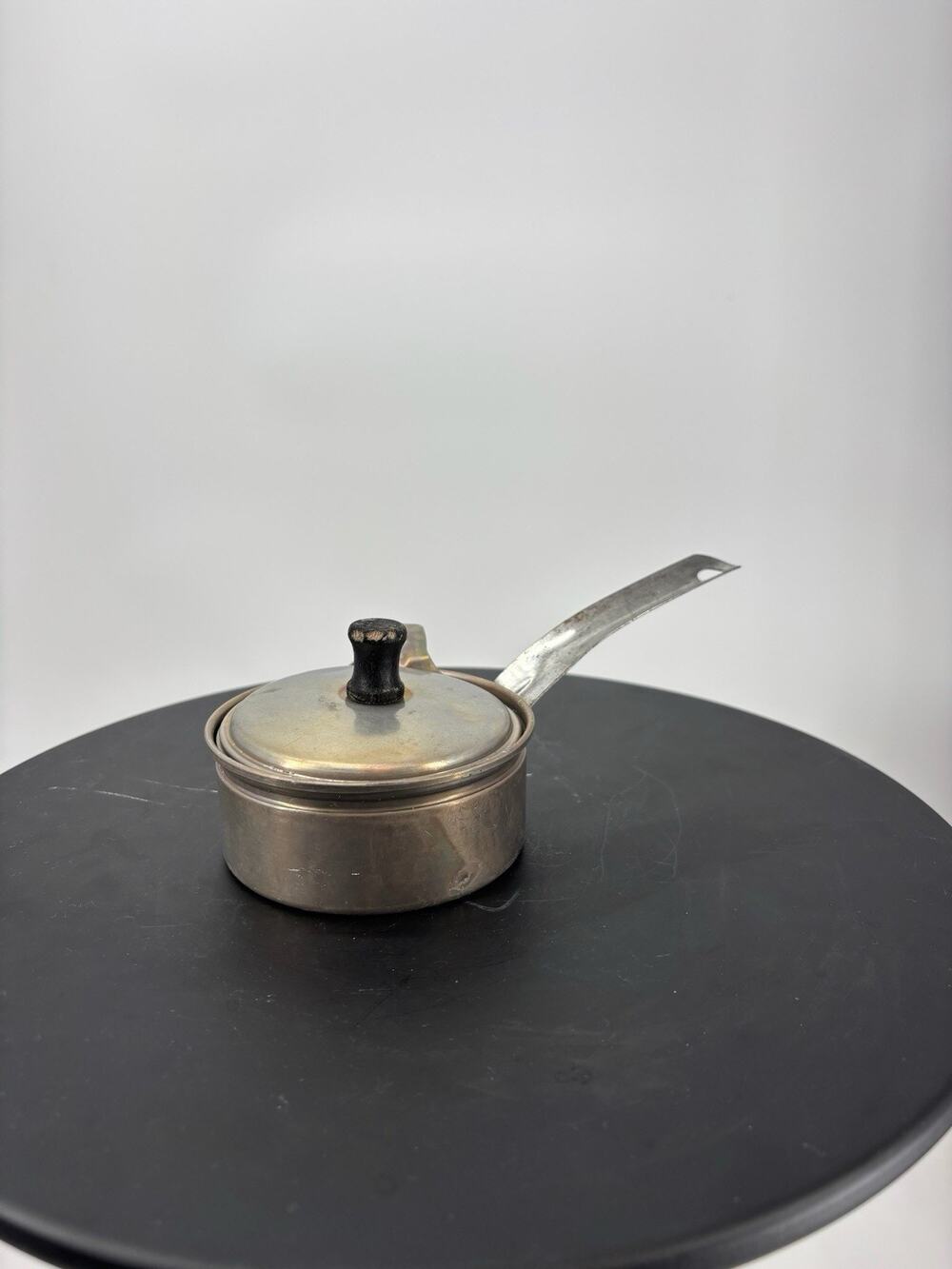 Vintage Aluminum Stove-Top Single Egg Poacher Pan w/ Lid, Silver/Black